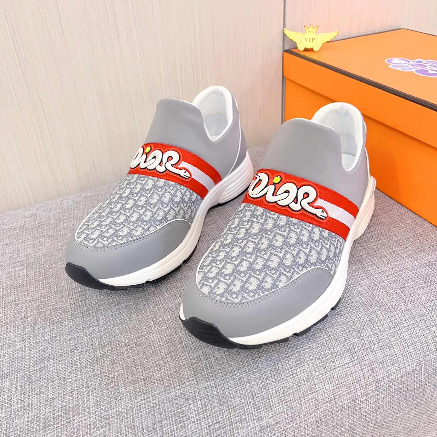 Men's Men's Shoes Men's Shoes💰 400 Men's Men's Shoes💰👍[Dior]🔥🔝High-end men's shoes brand official website 1:1 latest masterpiece: the upper is made of Italian official website original special technical cloth fabrics🔥original comfortable and breathable lining➕original designated non-slip outsole🔥making walking more convenient and comfortable! An exclusive new model, a stunning work, a beautiful 1:1 replica [color] compared to the official quality! Create a fashionable personality to set off your uniqueness! A must-have for trendy men! 🔥, sizes: 38-44. color:.      2⃣️ Colors available🔥